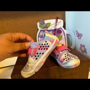 Plae mimo toddler girl size 9